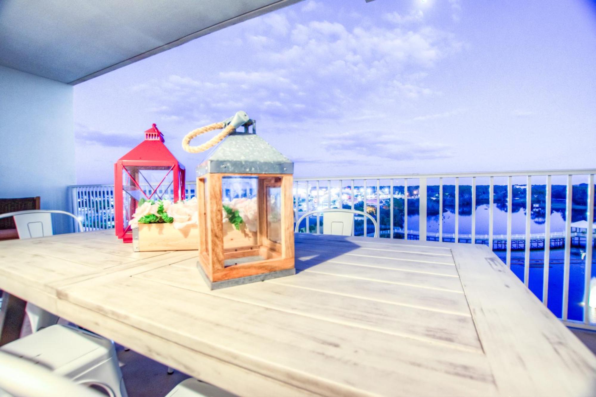 Brand New! Laketown Wharf 633! Amazing 3 Bd, Great Location, And Awesome Amenities!